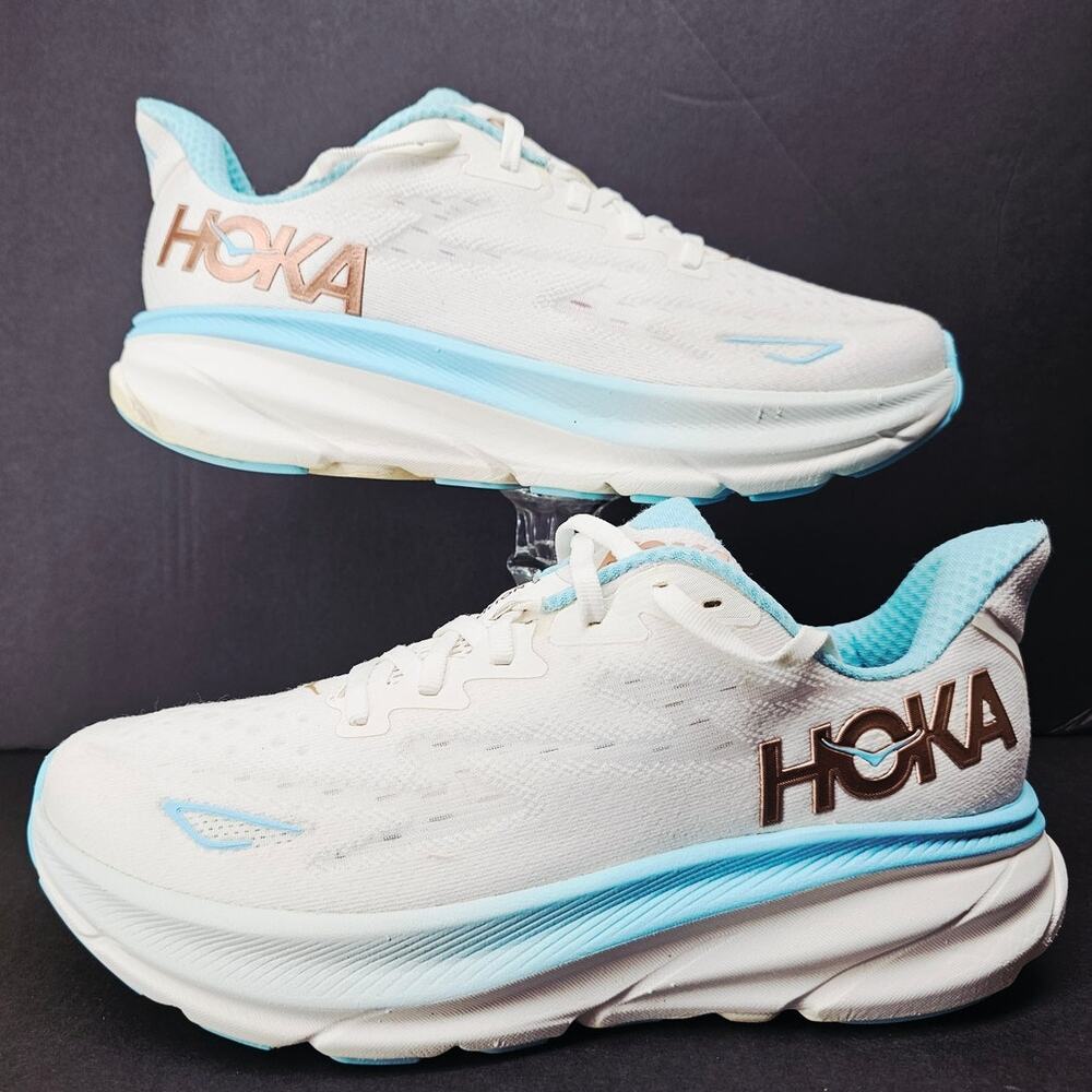 Hoka Women 8.5 Comfy footwear